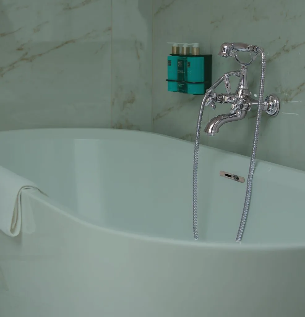 Installation baignoire Sanitaire à Mons